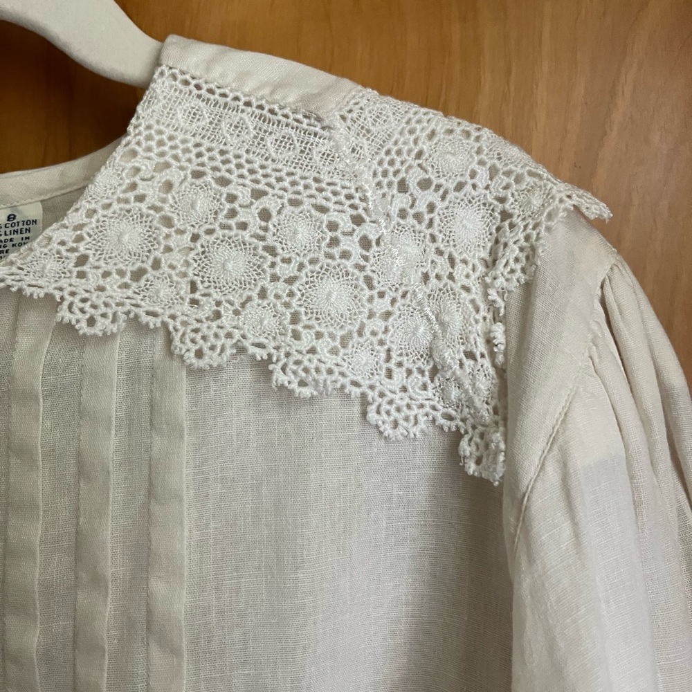 Vintage Cream Blouse - Picture 3 of 5
